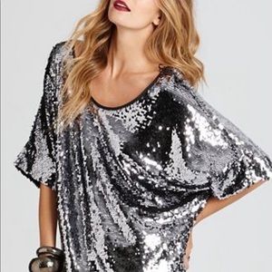 🤍Host Pick🤍NWOT Lux Rachel Zoe Shiny Top